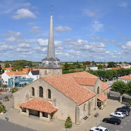 Bord De Avec Balcon Et Parking Prive - Fr-1-323-421 Saint-Jean-de-Monts
