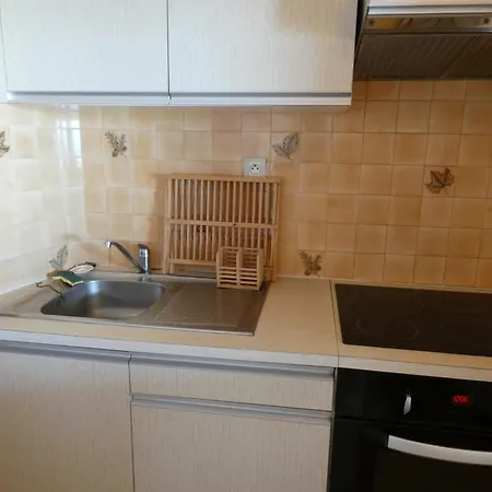Apartment Bord De Avec Balcon Et Parking Prive - Fr-1-323-421 Saint-Jean-de-Monts